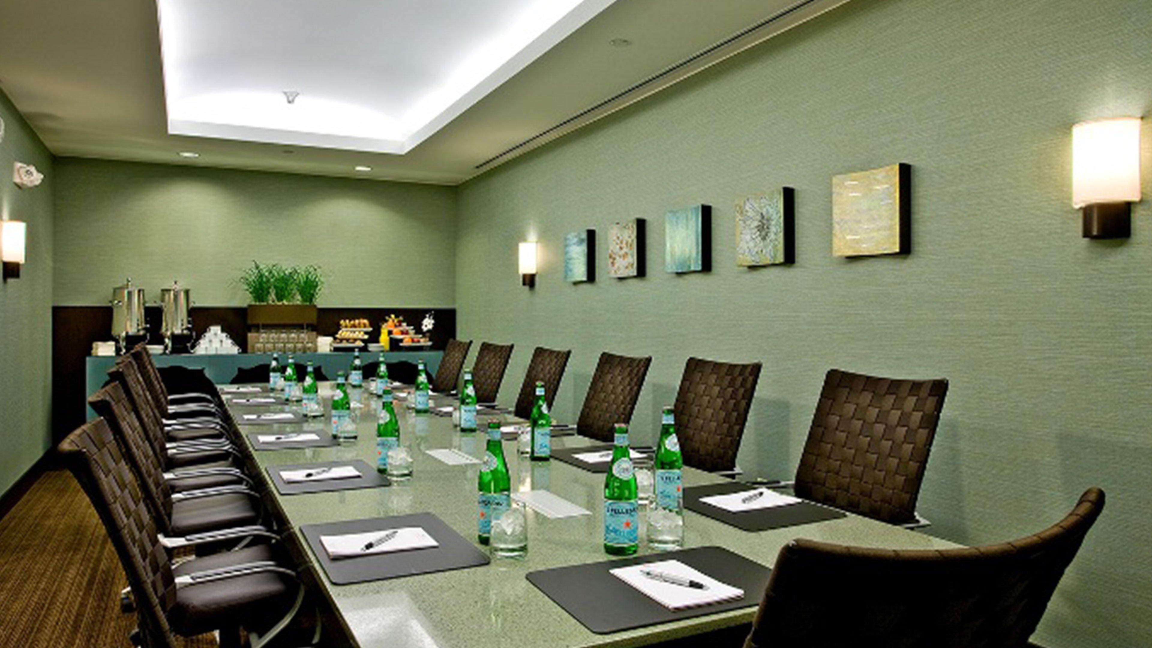 Crowne Plaza Hotel Glen Ellyn/Lombard By Ihg Extérieur photo