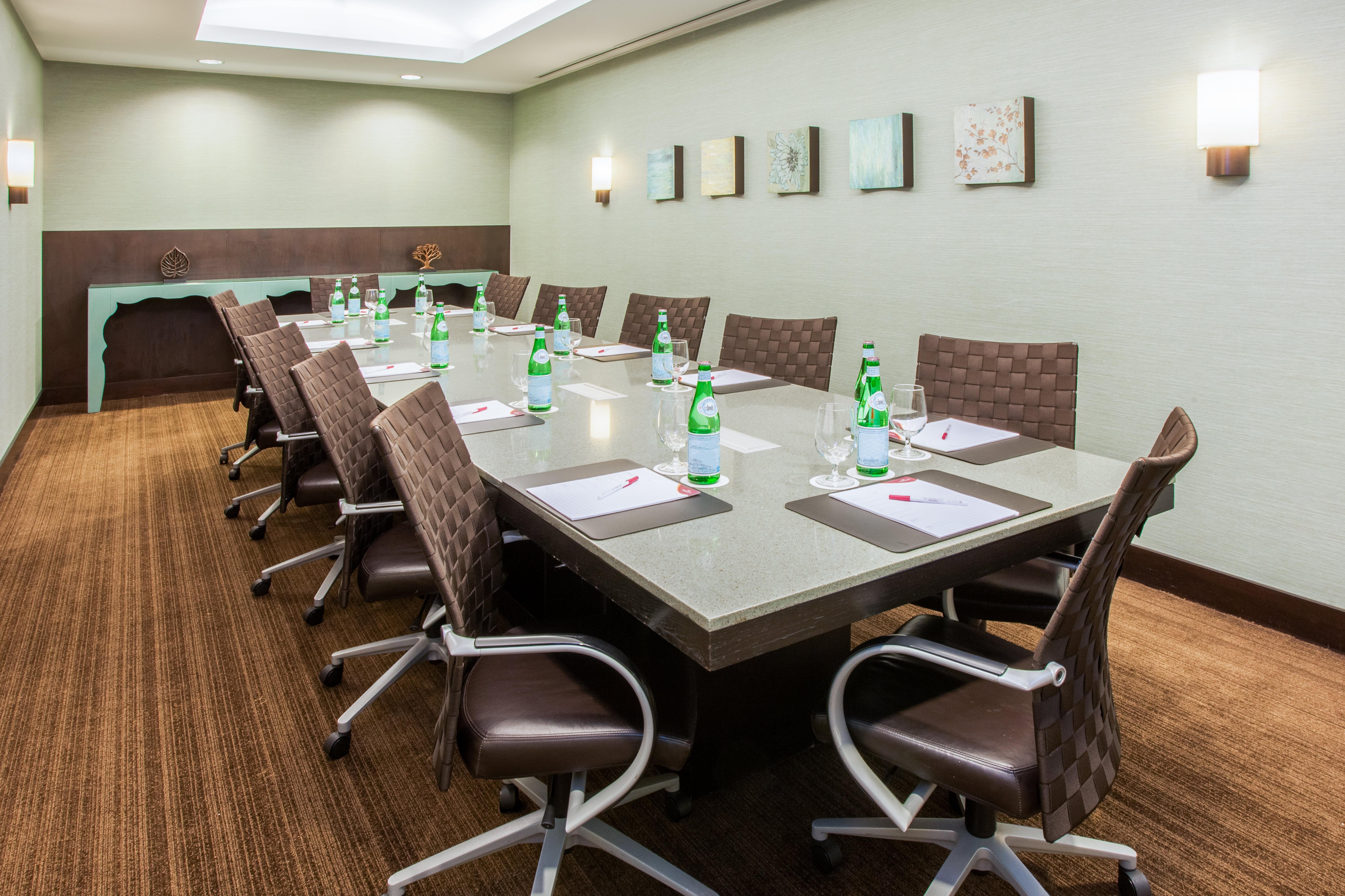 Crowne Plaza Hotel Glen Ellyn/Lombard By Ihg Extérieur photo