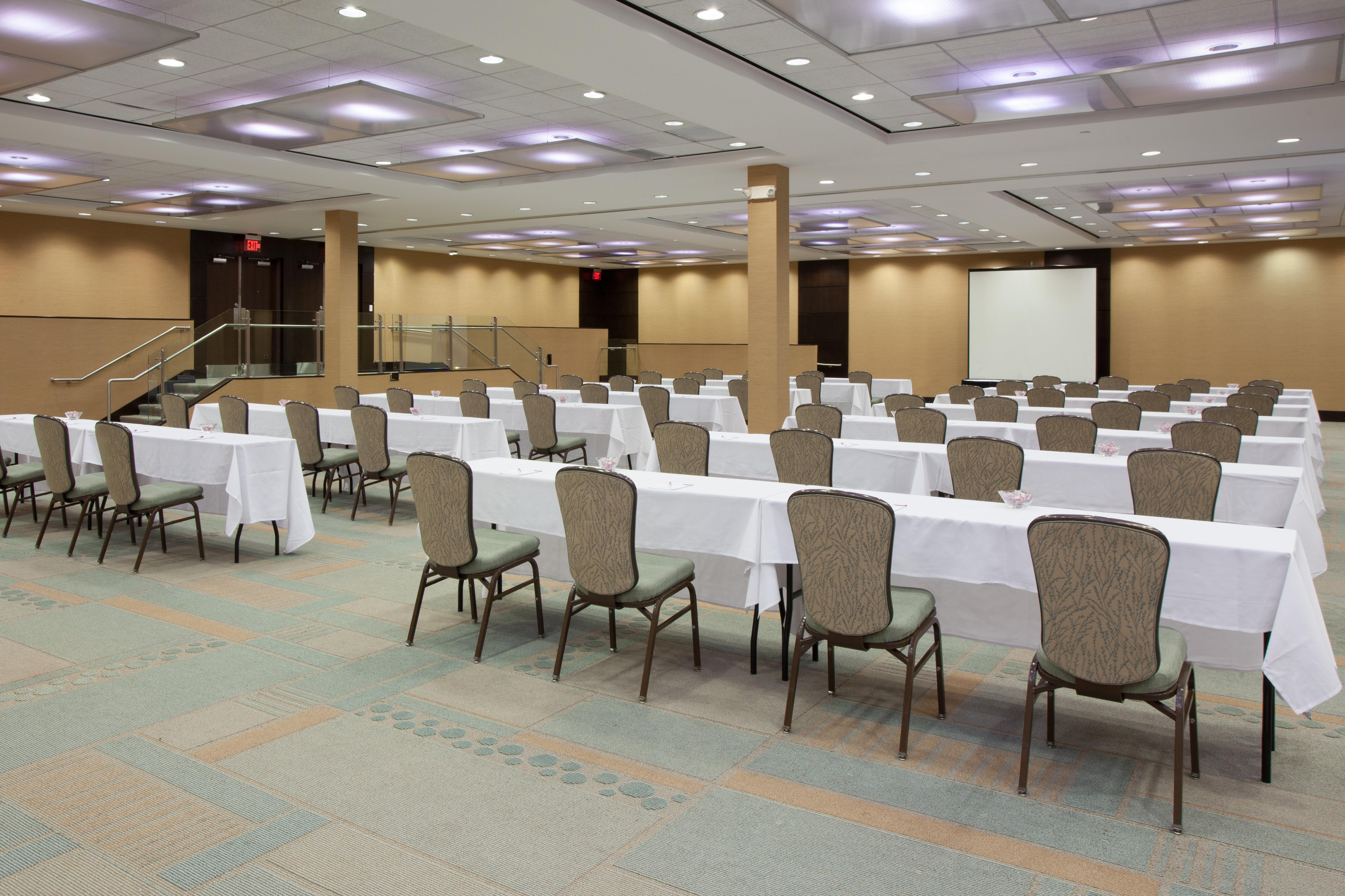 Crowne Plaza Hotel Glen Ellyn/Lombard By Ihg Extérieur photo