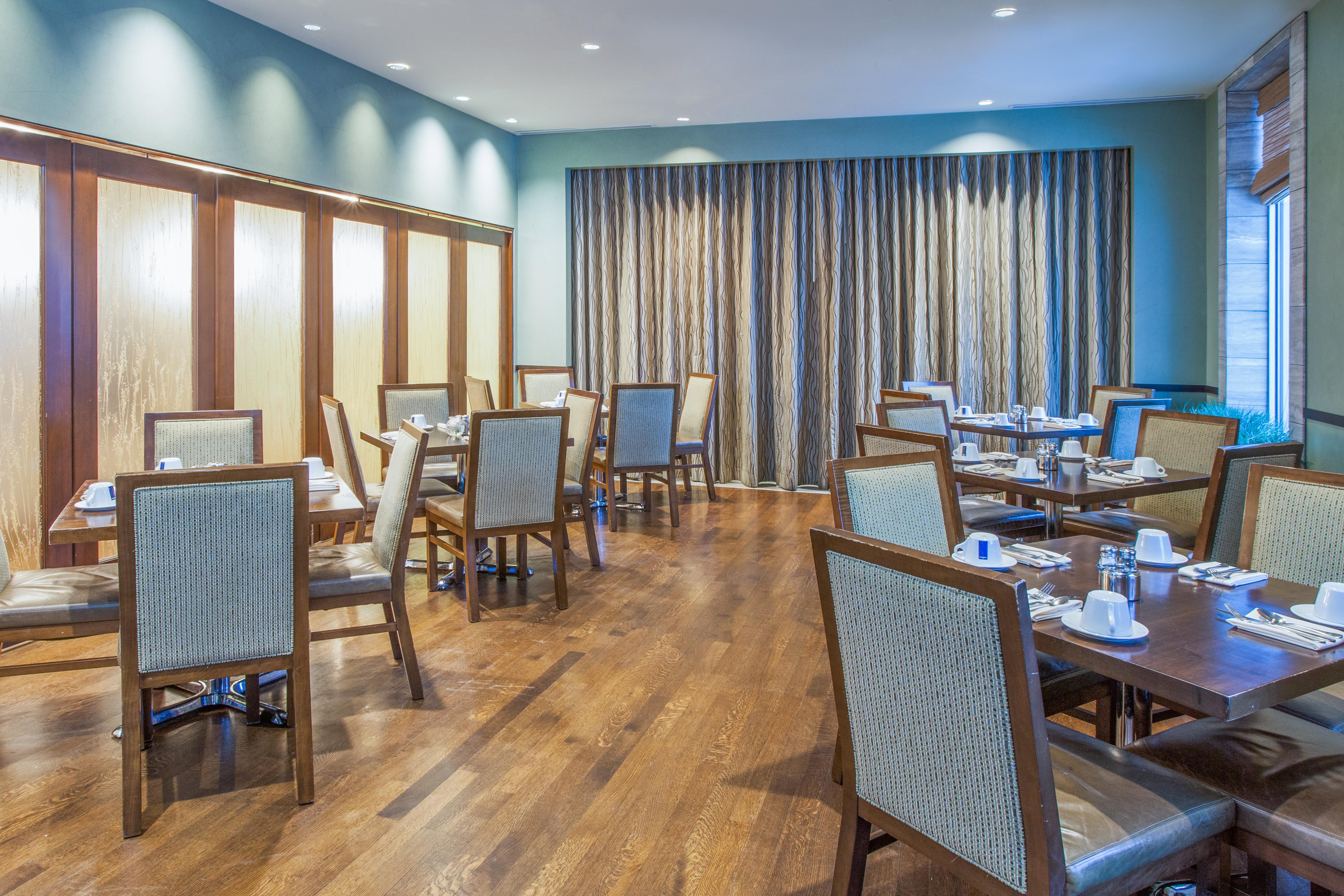 Crowne Plaza Hotel Glen Ellyn/Lombard By Ihg Extérieur photo